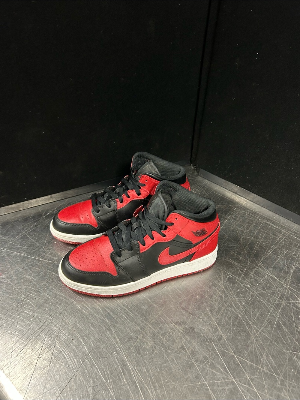 Nike Air Retro 1 Size 6Y